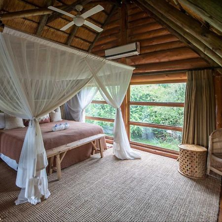 Rhino River Lodge Manyoni Private Game Reserve Esterno foto