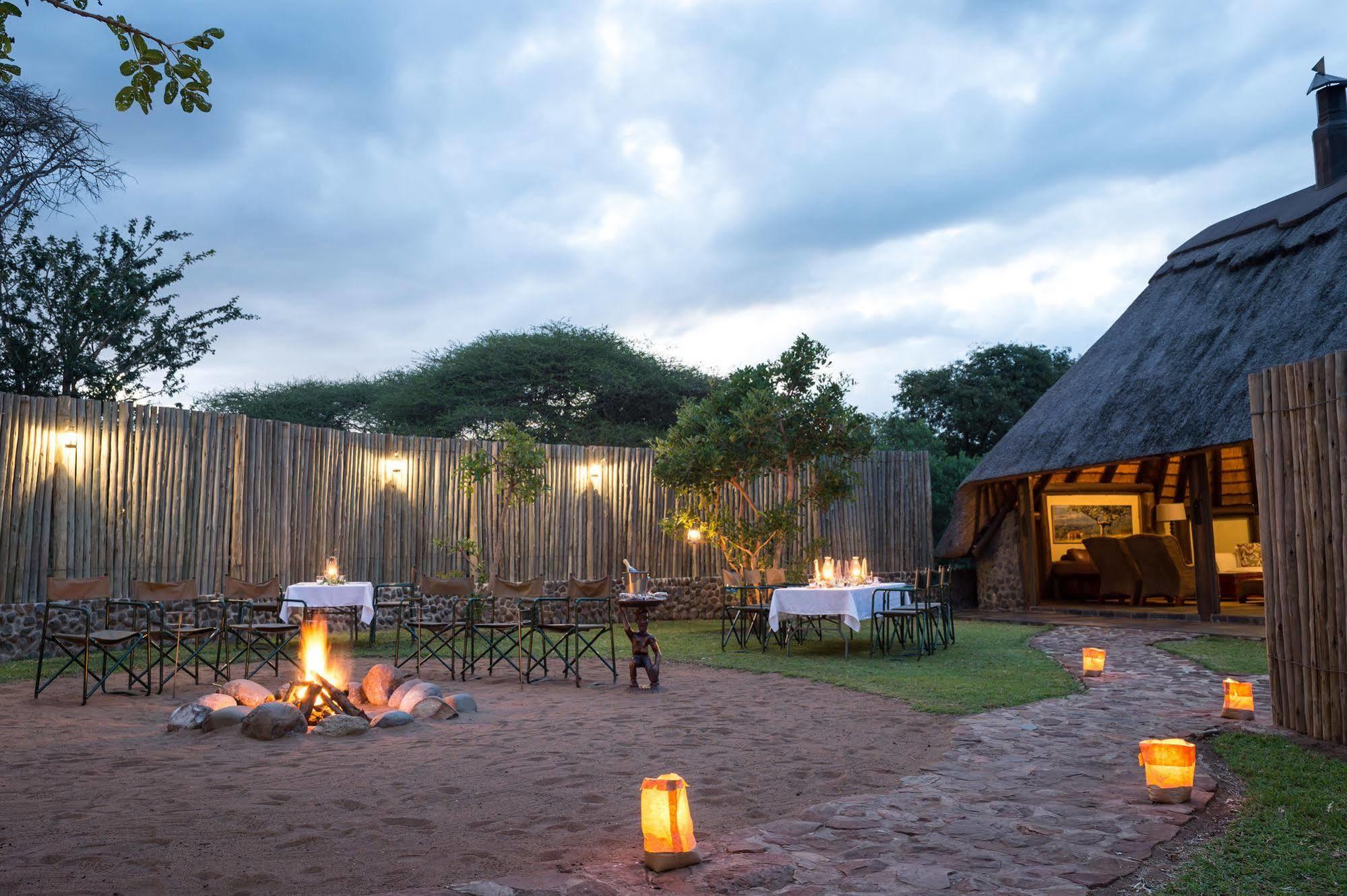 Rhino River Lodge Manyoni Private Game Reserve Esterno foto
